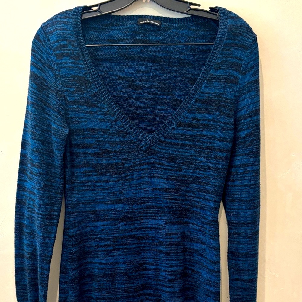 Moda International Long Blue Sweater Dress Thick Knit Size M/L